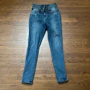 Colombian Butt Lifting Jeans - “Cow girl”